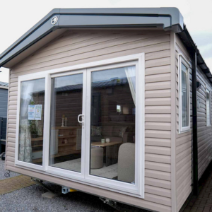 CASA MÓVIL SWIFT BORDEAUX (11 X 3,7 M)