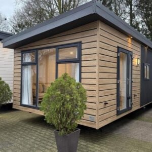 CASA MÓVIL SHELVY (10,15 X 3,7 M)